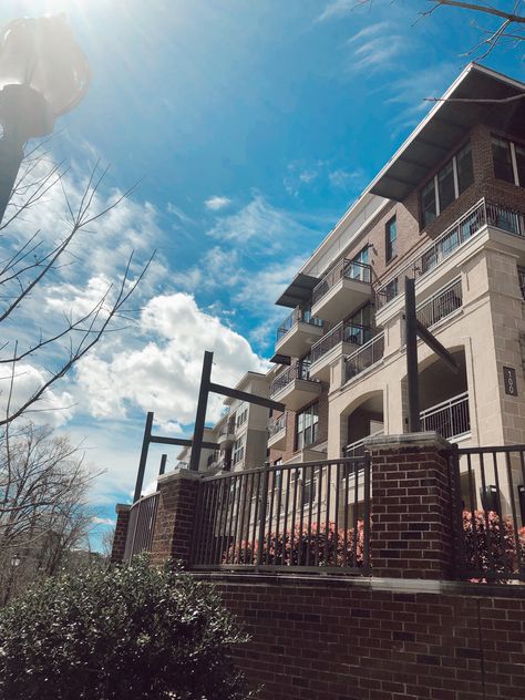 South Carolina Apartments, Glass Subway Tile Backsplash, Dog Washing Station, Community Amenities, Greenville South Carolina, Glass Subway Tile, Autumn Park, Dog Wash, Built In Microwave