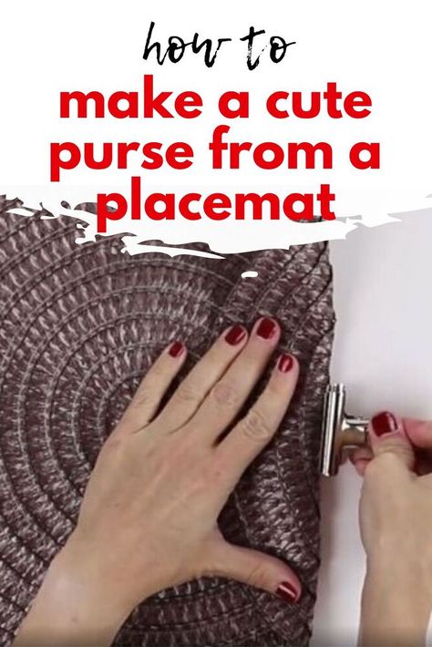 Placemat Purses How To Make, Placemat Bags Diy, Placemat Purse Diy, How To Make A Purse, Placemat Crafts, Placemat Purse, Purse Diy, Plate Mat, How To Make Purses