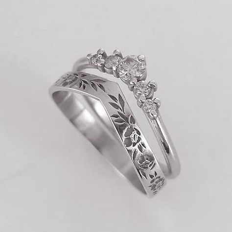 Gender:Women's; Quantity:1PC; Shape:Round; Style:Elegant,Simple; Jewelry Type:Ring; Occasion:Gift,Daily,Party; Material:Alloy; Design:Classic; Front page:WE; Shipping Weight:0.01; Package Dimensions:2.01.02.0; Listing Date:05/11/2022; Circumference:; Diameter:; Size chart date source:Provided by Supplier. Wedding Ring Sets Simple, 14k Gold Plated Jewelry, Rose Gold Fashion, Mother Christmas Gifts, Silver Wedding Rings, Men's Jewelry Rings, Rings Simple, Silver Wedding, Womens Engagement Rings