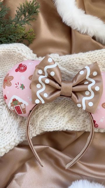 Christmas Ears Disney, Gingerbread Mickey Ears, Disney Ears Christmas, Christmas Minnie Ears, Disneyland Essentials, Christmas Disney Ears, Christmas Mickey Ears, Micky Ears, Frosted Gingerbread