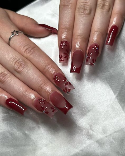 Red Prom Nails Coffin, Burgundy Nail Designs Almond, Dark Red And Green Nails, Nails To Go With A Burgundy Dress, Burgundy Red Nails Design, Red Wine Nails Acrylic, Red Medium Length Nails, Nails Dark Red Design, Dark Red Prom Nails