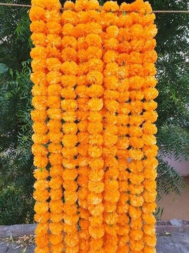 wholesale lot indian Mango Color Artificial Decorative Marigold Flower Garland Strings for Christmas Wedding Party Decoration Marigold Flower Garland, Indian Flowers, Umbrella Wedding, Vine Wedding, Artificial Garland, Rainbows Christmas, Wedding Indian, Marigold Flower, Event Decoration