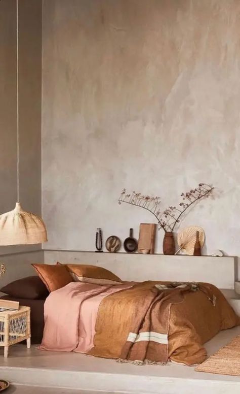 Fun Home Office Ideas For Women, Limewash Bookshelf, Limewash Gallery Wall, Cozy Wall Painting Ideas, French Aesthetic Bedroom, Limewash Bedroom, Limewash Walls, Vintage Inspired Bedroom, Bilik Air