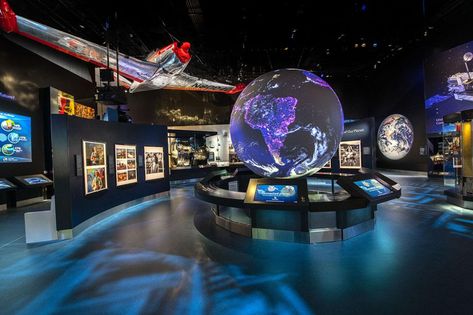 Wright Flyer, مركز ثقافي, Museum Interior, Smithsonian Museum, Interactive Display, Space Museum, Museum Displays, Air And Space Museum, Air Space