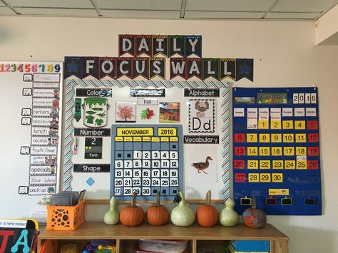 My focus wall with Braille calendar, color, shape and number of the month. The letter and vocabulary words change weekly. Pre K Calendar Wall, Pre K Focus Wall, Prek Focus Wall, Preschool Focus Wall, Peaceful Preschool, Camp Kindergarten, Focus Walls, Magnetic Objects, Kindergarten Calendar