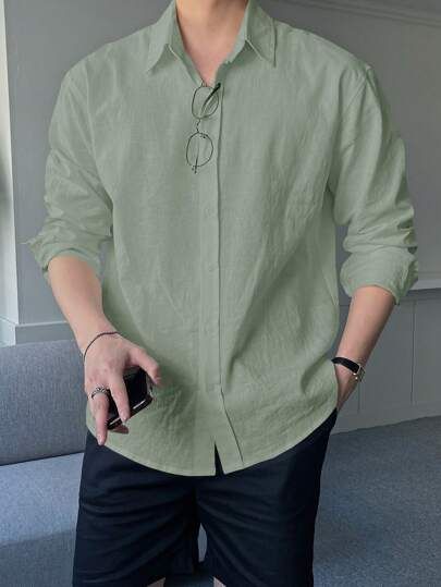 Green Shirt Outfit Men, Green Shirt Outfit, Long Shirt Outfits, Green Shirt Outfits, Dark Green Shirt, Guys Fashion Casual, Fashion Outfits Men, Shirt Outfit Men, Dark And Light