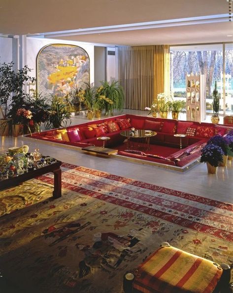 70s Interior Design, Miller House, Casa Retro, 80s Interior, 70s House, 70s Interior, Inspiring Places, Retro Interior Design, 70s Home