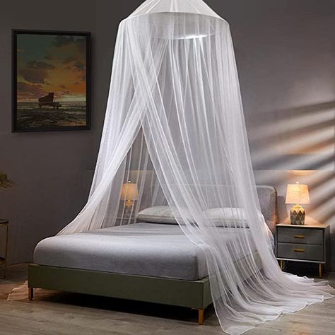 Mosquito Net Canopy, Girls Bed Canopy, Princess Canopy Bed, Mosquito Net Bed, Princess Canopy, Letto King Size, Bed Net, Simple Bed Designs, Canopy Bed Curtains