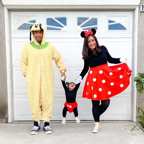 Kiddie Costume For Adults, Family Costume Mickey Mouse, Mickey Mouse Costumes Family, Mickey Mouse Family Halloween Costumes, Mickey Family Costumes, Minnie Mouse Family Costume, Family Mickey Mouse Halloween Costumes, Mickey Mouse Family Costume, Pluto Costume