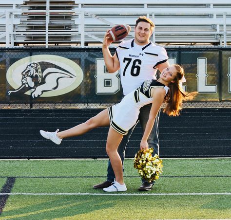 Football And Cheerleader Pictures, Football Couple Pictures, Cheerleader Couple, Football Cheerleader Couple, Cheer Couples, Couples Football, Football Couple, Couples Sports, Cute Couples Football