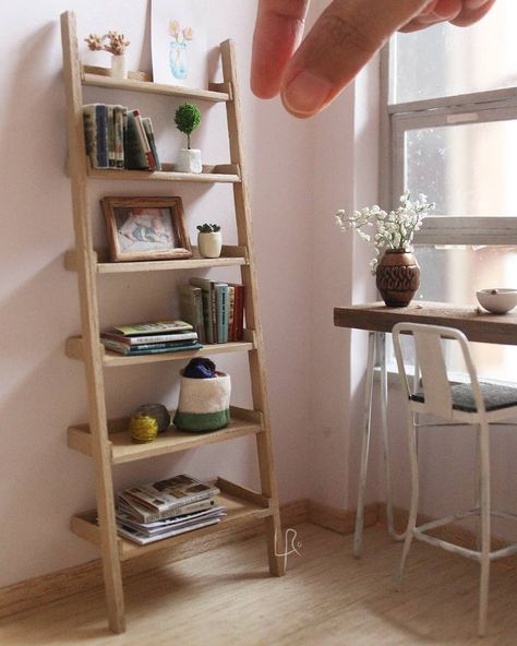 Leaning tower of shelves, 1:12 scale. #liratelier Miniature Shelf, Miniature Cafe, Miniature Bookshelf, Mini Bookshelf, Mini Shelf, House Shelves, Flower Acrylic, Diy Dollhouse Furniture Easy, Modern Dollhouse