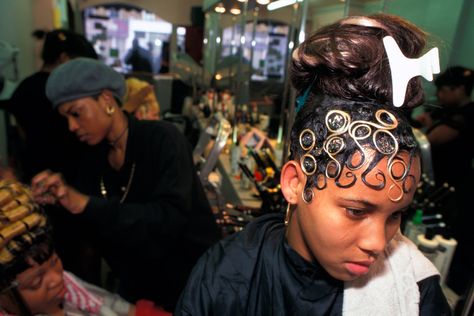 These Brilliant Photos Celebrate Black British Girlhood In The 90s+#refinery29uk Hairstyles With Clips, Dancehall Queen, Black Hair 90s, 90s Culture, 90s Hair, Unapologetically Black, Braids Hairstyles Pictures, Vintage Black Glamour, Secret Sauce