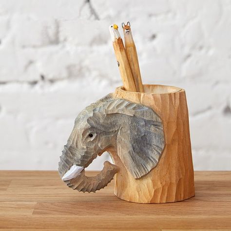 Desk At Home, Wood Carving Tools Knives, Elephant Carving, Elephant Ornament, Signs Diy, Dremel Wood Carving, Wooden Elephant, Wood Carving Designs, Wood Carving Patterns