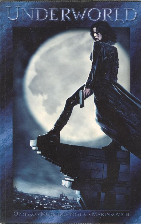 Underworld Graphic Novel (IDW 2004) Divergent Poster, Underworld 2003, Supernatural Movie, Best Vampire Movies, Underworld Movies, Warrior Names, Photo Star, Female Vampire, Vampire Movies