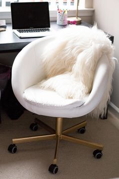 SKRUVSTA ikea hack, diy gold office chair, boconcept sheepskin throw Farmhouse Office Chairs, Gold Office Chair, Office Chair Diy, Farmhouse Office, Gorgeous Farmhouse, Easy Ikea Hack, Ikea Chair, Diy Ikea Hacks, Dekorasi Kamar Tidur