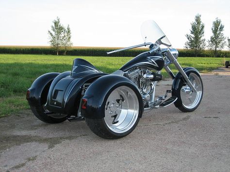 Outlaw Customs - Trike Custom Trikes For Sale, Motorcycle Trike Kits, Trike Harley, Trike Motorcycles, Trike Chopper, Custom Bike Parts, Trike Kits, Custom Built Motorcycles, Harley Davidson Trike