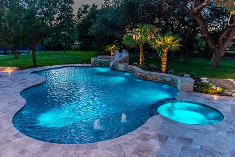 Hot Tub In Pool Ideas, Outdoor Ideas With Pool, Infinity Lap Pool Designs, Inground Pool With Hot Tub Ideas, Pool Ideas With Retaining Wall, Pool Deck Inground Pools, Pool With Slide And Hot Tub, Fancy Pools Backyard, In Ground Pools With Slide