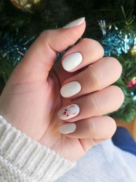 simple Korean Christmas nails: reindeer accent Hello Nails, Gel Acrylic Nails, Subtle Nails, Christmas Nails Easy, Christmas Gel Nails, Fall Acrylic Nails, Pretty Nail Designs, Classy Acrylic Nails, Christmas Nails Acrylic