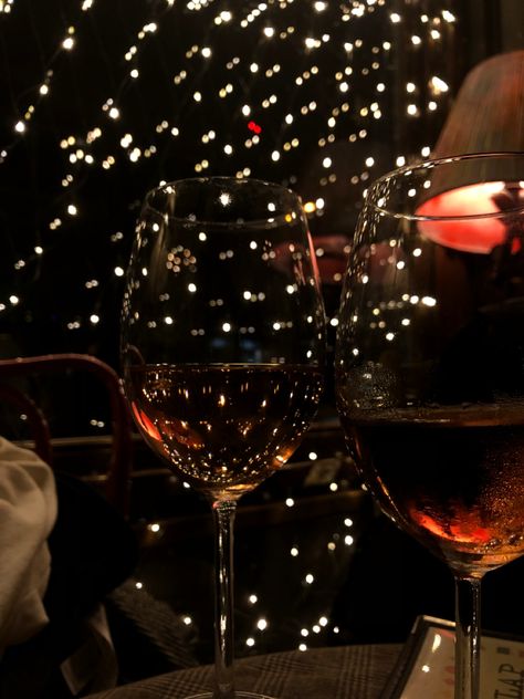 Aesthetic Blurry Wallpaper, Fruit Wine, Wine Night, Story Ideas Pictures, Favorite Book Quotes, Night Vibes, Romantic Homes, Holiday Pictures, Dark Academia Aesthetic