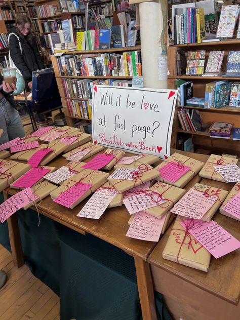 Book Date With Bestie, Bookstore Romance Aesthetic, Book Store Ideas Design, Owning A Bookstore Aesthetic, Bookstore Coffee Shop Aesthetic, Books Store Aesthetic, Book Club Aesthetic Friends, Library Date Aesthetic, Pink Bookstore