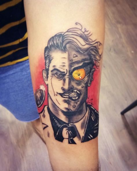 Two Face Batman Tattoo, Twoface Tattoo, Face Portrait Tattoo, Batman Joker Tattoo, Batman Sleeve, Two Face Tattoo, Two Face Batman, Batman Tattoo, Joker Tattoo