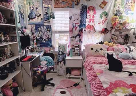 Kirby Room, Internet Yamero, Otaku Room Aesthetic, Clown House, Kawaii Room Ideas, Otaku Room, Cute Bedroom Ideas, Room Redesign, Anime Room