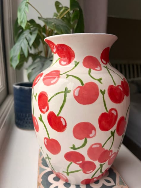 Cherry Pottery Painting, Hand Painted Vases Diy Ideas, Pottery Painting Designs Vase, Vase Painting Ideas Pottery, Pottery Painting Vase Ideas, Pottery Painting Ideas Vase, Vase Pottery Painting Ideas, Pottery Vase Painting Ideas, Pottery Painting Vase