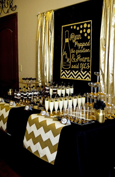 Bridal Shower Champagne, Champagne Party, Gold Bridal Showers, Black Bridal, Silvester Party, Gatsby Wedding, Rose Decor, Gold Party, 50th Wedding