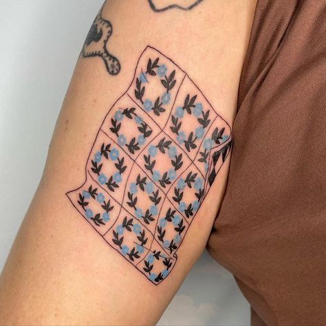 Patchwork Quilt Tattoo Ideas, Quilt Patch Tattoo, Quilting Tattoo Ideas, Quilt Block Tattoo, Quilt Square Tattoo, Quilting Tattoos, Quilt Tattoos, Quilt Tattoo Ideas, Quilting Tattoo