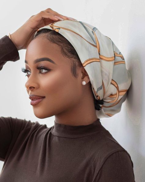 Photo shared by CULTURE Hijab Co. on May 05, 2020 tagging @redphoto, and @___enimsay. Image may contain: 1 person, closeup Headwrap Hairstyles, African Hair Wrap, Head Scarf Tying, Hair Wrap Scarf, Head Wrap Styles, Hair Scarf Styles, Mode Turban, Head Scarf Styles, Pelo Afro