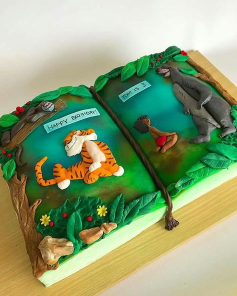 Jungle Book Theme Decorations, Mowgli Theme Birthday Party, Jungle Book Theme Cake, Jungle Book Theme Party, Jungle Book 1st Birthday Party, Jungle Book Cake Ideas, Jungle Book Birthday Cake, The Jungle Book Party, The Jungle Book Birthday Party