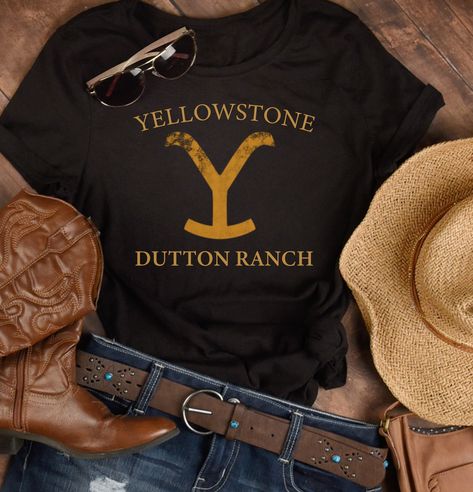 Dutton Ranch Yellowstone, Beth Dutton Shirt, Yellowstone Sweatshirt, Beth Dutton Yellowstone, Yellowstone Ranch, Ripped Sweatshirt, King Queen Shirts, Yellowstone T Shirts, Yellowstone Dutton Ranch