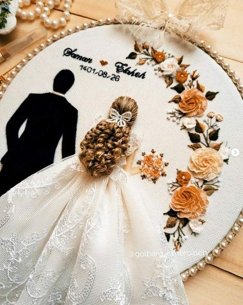 Embroidery Hoop Wedding, Simple Hand Embroidery, Wedding Embroidery Hoop, Ribbon Embroidery Kit, Embroidery Hoop Art Diy, Basic Hand Embroidery Stitches, Simple Hand Embroidery Patterns, Hand Embroidery Patterns Free, Embroidery Hoop Crafts