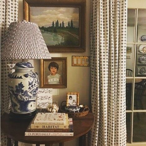 Traditional Living Room Decor, French Country Living Room, Living Room Decorating, Country Living Room, Traditional Living, Traditional Living Room, Room Decorating, Front Room, Curtains Living Room