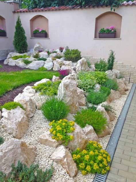 25 Most Creative And Inspiring Rock Garden Landscaping Ideas Diy Garden Landscaping, Rockery Garden, No Grass Backyard, Rock Garden Design, Desain Lanskap, Rock Garden Landscaping, Garden Types, Low Maintenance Garden, Have Inspiration