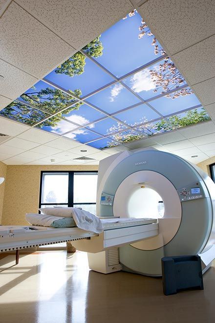 The large Sky Factory Luminous SkyCeiling™ in Allen Imaging Center's MRI suite creates a powerful illusion of real sky, even surrounded by floor-to-ceiling windows. Healthcare Design Children Hospital Design, Healthcare Interior Design, Sky Ceiling, Hospital Architecture, Healthcare Architecture, Children Hospital, Hospital Interior, Dental Office Design, Lobby Interior