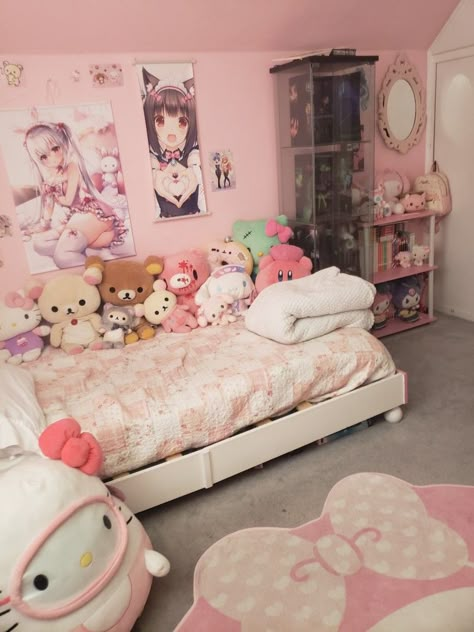 Sanrio Room, Hello Kitty Room Decor, Kawaii Bedroom, Otaku Room, Pink Room Decor, Cute Bedroom Ideas, Girly Room, Cute Bedroom Decor, Cute Room Ideas