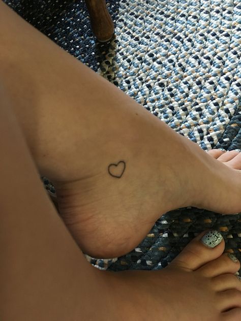 Heart Tattoo On Ankle Small, Small Heart Ankle Tattoo, Cute Tattoos Heart, Joined Hearts Tattoo, Heart On Ankle Tattoo, Heart Foot Tattoo, Ankle Tattoo Matching, Ankel Tattoos Simple, Ankle Tattoo Heart