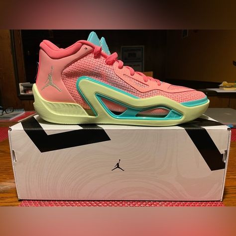 JORDAN TATUM 1 PINK LEMONADE Tatum 1 Pink Lemonade, Jason Tatum, Nike App, Pink Lemonade, Only 1, Lemonade, Original Box, Size 10, Nike