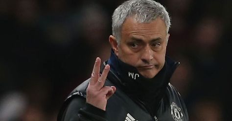 The Man Utd manager took a load of flak from Chelsea supporters - but fired back succinctly. Three Fingers Up, Club Chelsea, Chelsea Fans, Antonio Conte, Jose Mourinho, Manchester United Football Club, United Way, Manchester United Football, José Mourinho