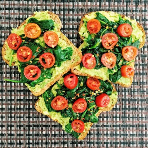 Smashed Avocado Toast, How To Cook Chili, Grain Free Bread, Wilted Spinach, Lemon Olive Oil, Smashed Avocado, Avocado Tomato, Cooking With Olive Oil, Ripe Avocado