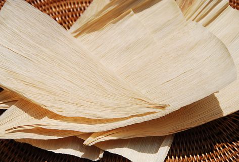 Tamales In Crockpot, How To Reheat Tamales, Meat Recipes Healthy, Vegetable Appetizer, Patis Mexican Table, Corn Tamales, Pati Jinich, Vegetable Appetizers, Corn Husks