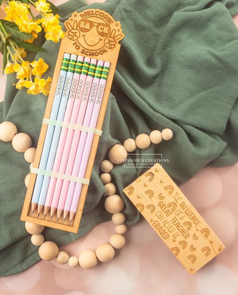 It’s almost that time of year. Back to school time. Why not get the kiddos some personalized pencils while school shopping? https://stephaniescreationsllc.com/products/personalized-engraved-pencils?variant=45587906298170 Engraved Pencils, Personalized School Supplies, Personalized Pencils, School Time, School Shopping, School Supplies, Back To School, Pencil, On Instagram