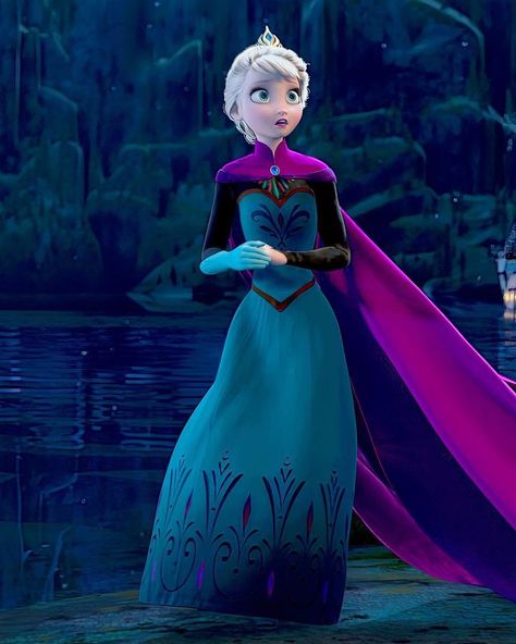 frozen Elsa HD Pitcures Elsa Coronation Dress, Elsa Coronation, Frozen Images, Disney Princess Cartoons, Anna Disney, Frozen Pictures, Disney Frozen Elsa Art, Disney Princess Characters, Disney Princess Elsa