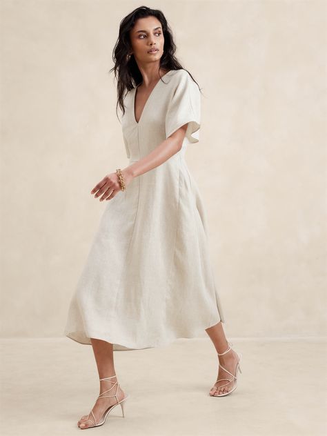 Maya Linen Midi Dress | Banana Republic Womens Linen Dresses, Weather Clothes, Linen Dress Women, Summer Ootd, Minimalist Women, Guest Attire, Linen Midi Dress, Warm Weather Outfits, Wedding Attire Guest