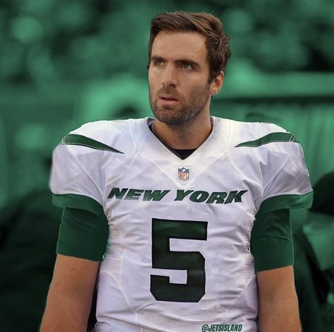 New York Jets Football, Joe Flacco, Jets Football, Jet Fan, Baseball Guys, New York Jets, Nfl Teams, Charlie Brown, Nfl