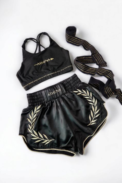 Muay Thai Outfit, Boxing Outfit For Women, Kickboxing Outfit, Muay Thai Women, Boxing Outfit, Kickboxing Women, Thai Boxing Shorts, Chic Activewear, Boxing Clothes