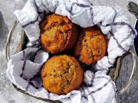 Ginger, carrot and apple muffins Vegetarian Low Histamine Recipes, Low Histamine Foods, Histamine Diet, Histamine Intolerance, Breakfast Sides, Applesauce Muffins, Banana Oat Muffins, Low Histamine Diet, Apple Cinnamon Muffins