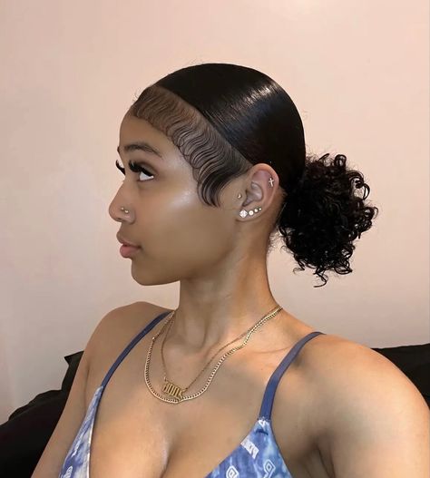 Natural Curly Slick Hairstyles, Natural Slicked Hairstyles For Black Women, Real Hair Ponytails, Natural Bun Black Women, Slick Back No Part Natural Hair, Slick Ponytail Hairstyles Natural Hair, Baddie Natural Hairstyle Ideas, Natural Hair Slick Back Bun, V Part Slick Back Ponytail Natural Hair