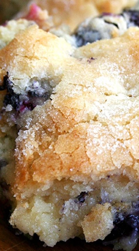 Buttermilk Blueberry, Cake Blueberry, Blueberry Breakfast Cake, Buttermilk Cake, Blueberry Breakfast, Breakfast And Brunch, Brownie Desserts, Breakfast Sweets, What's For Breakfast